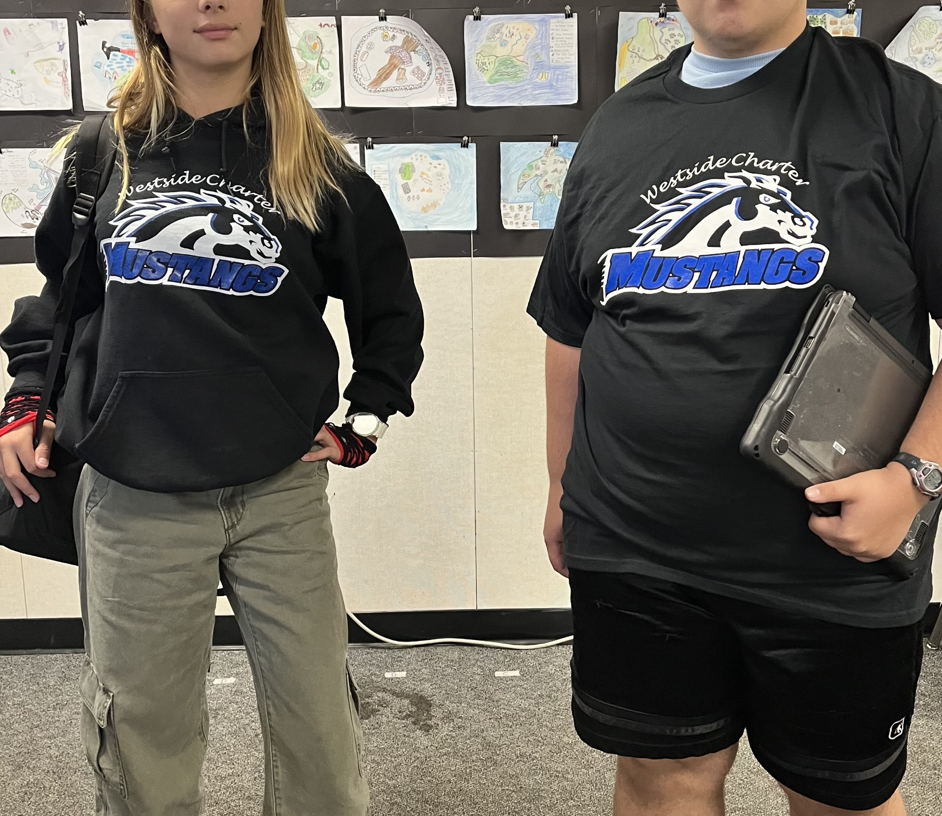 Hoodie & Shirt 